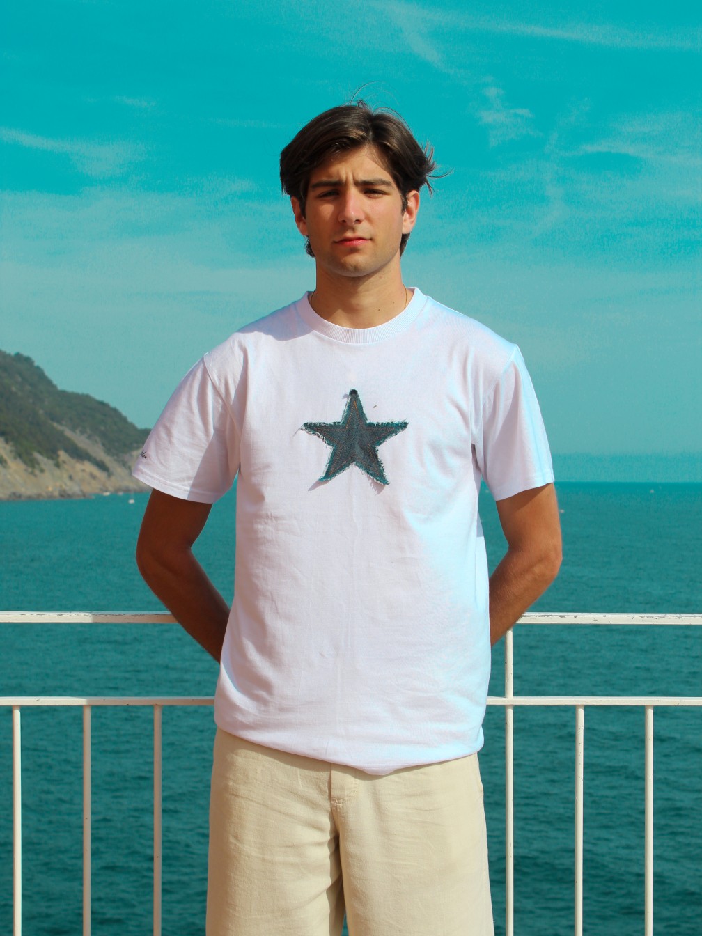 STAR TEE